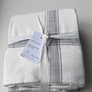 NWT Pottery Barn King windowpane duvet